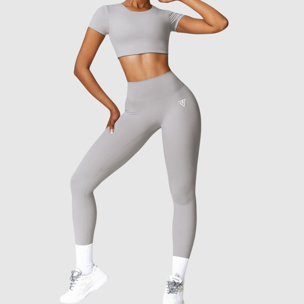 Ensemble t-shirt court et leggings extensibles